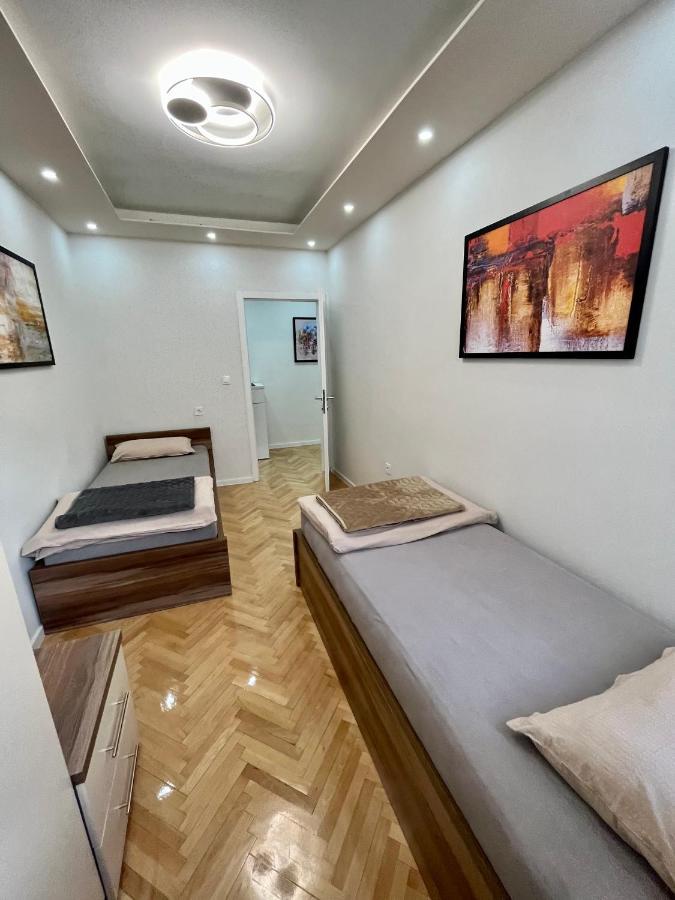 Apartment Square Сараєво Екстер'єр фото